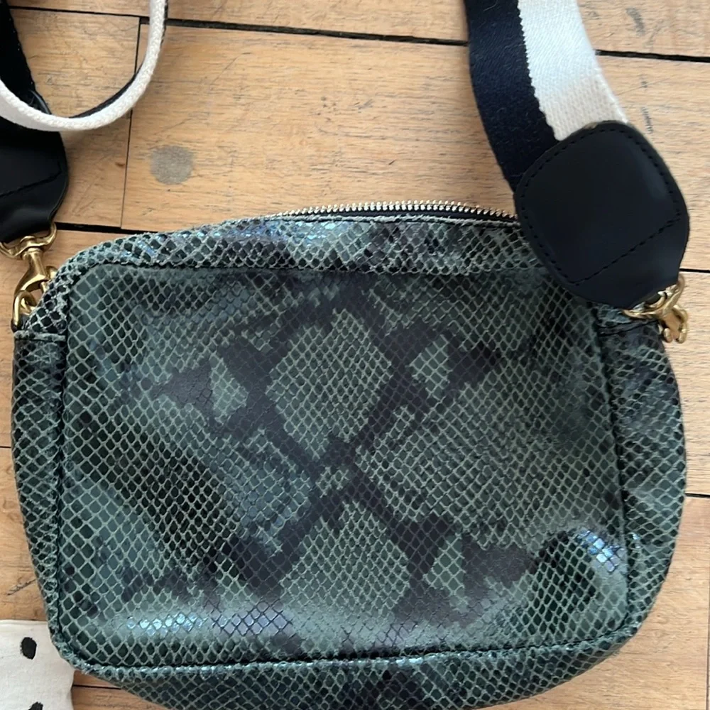 Clare V Snakeskin Bag - Picture 15 of 15